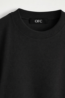 Футболка чорного кольору Clean Cut